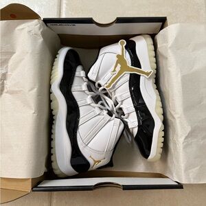 Jordan 11 Retro White and Black Sneakers